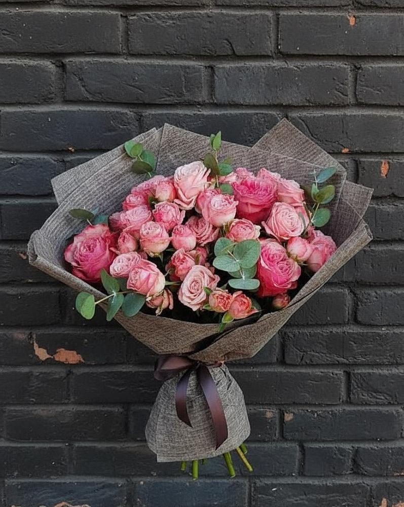 Букет цветов из: Розы в Новой Криуше