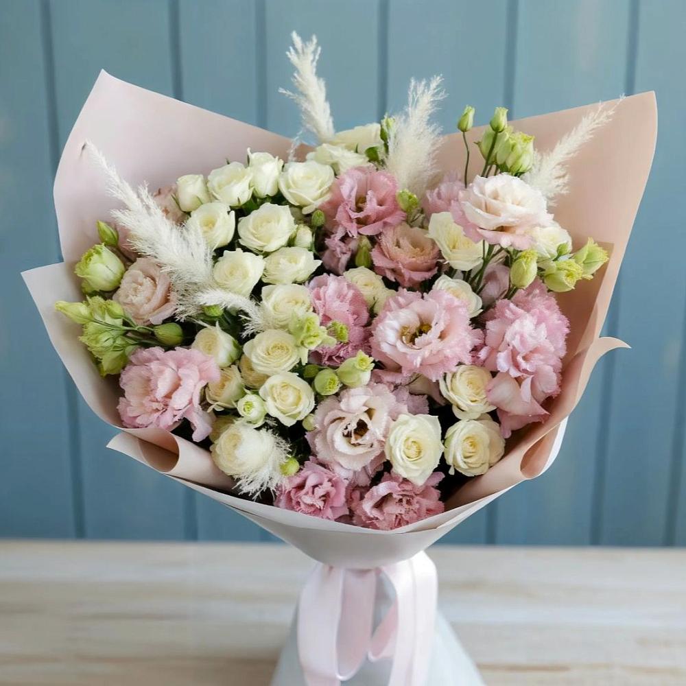 Букет цветов из: Альстромерии и Розы в Новой Криуше