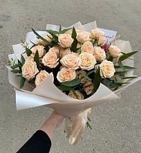 Букет Кремовые розы Латте в Новой Криуше