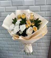 Букет цветов из:  Розы и Хризантемы #REPLACE_PRED# Новой Криуше