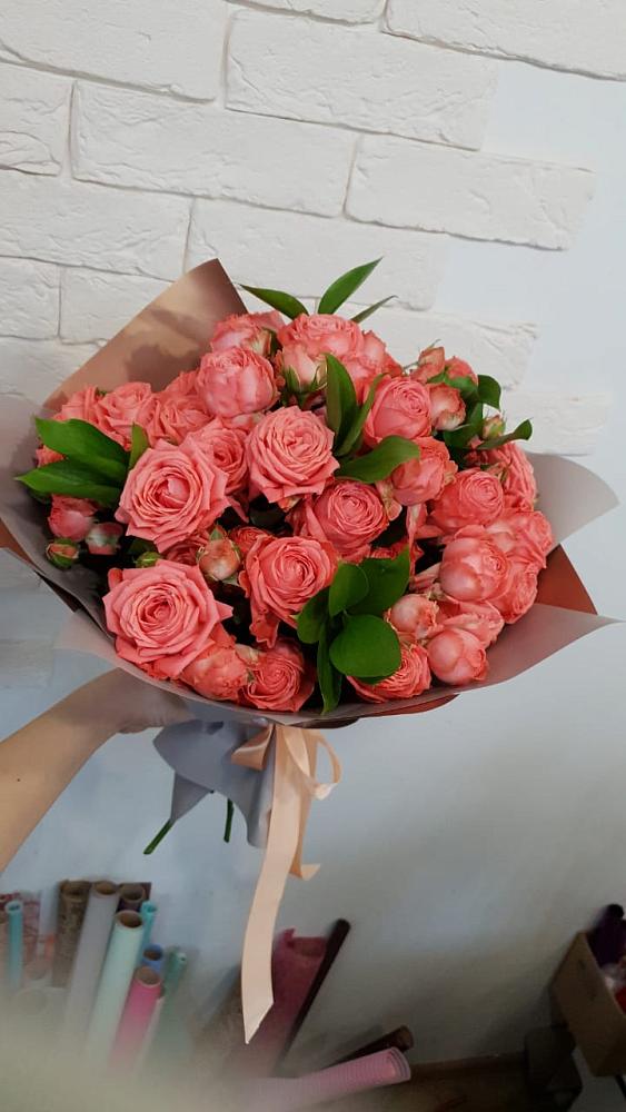 Букет цветов из: Розы в Новой Криуше