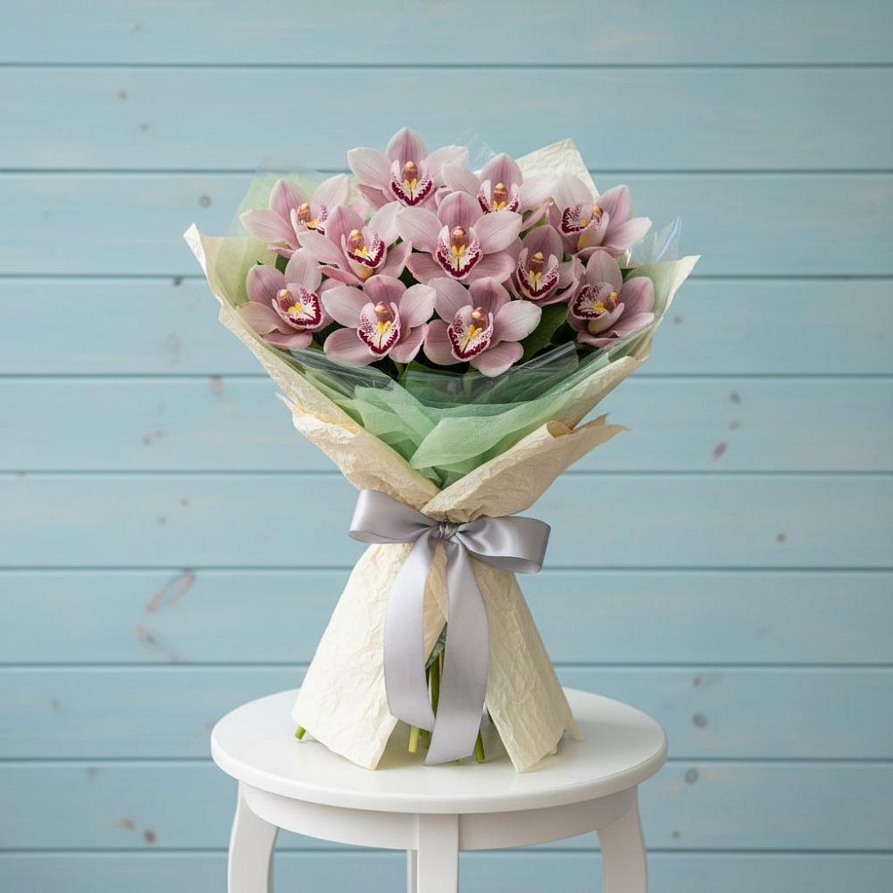 Букет цветов из: Орхидеи и Розы в Новой Криуше