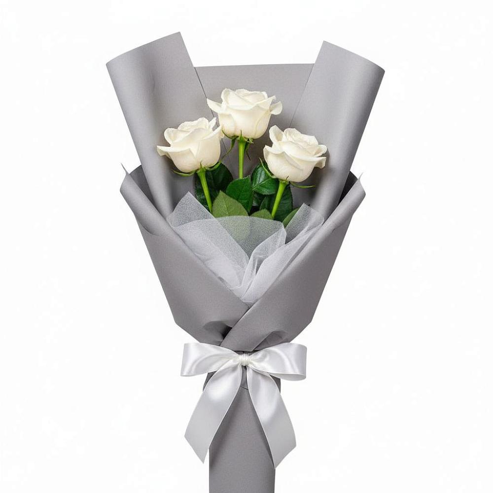 Букет 3 белые розы в Новой Криуше