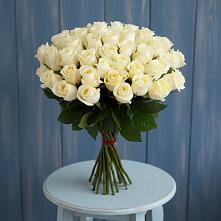 Букет 51 Белая роза Эдлесс Лав в Новой Криуше
