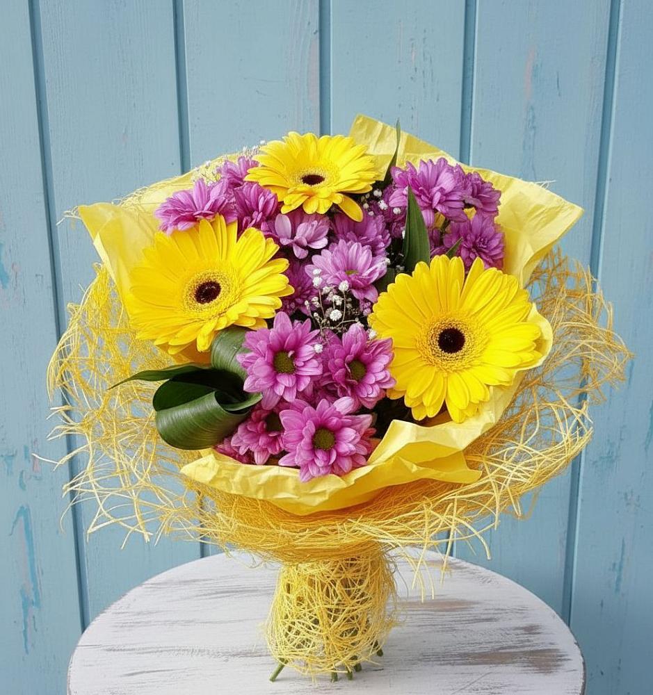 Букет цветов из: Хризантемы и Герберы в Новой Криуше