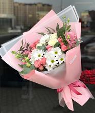 Букет цветов из:  Розы, Лизиантусы и Хризантемы в Новой Криуше