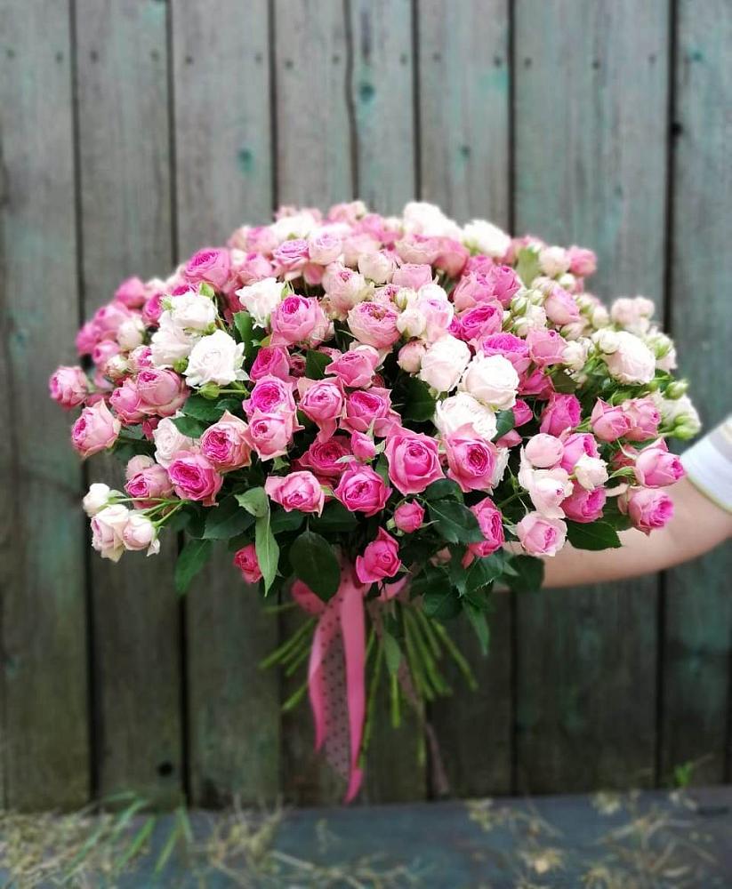 Букет Розовые кустовые розы Натали и Лав Лидия в Новой Криуше