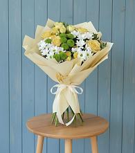 Букет цветов из:  Хризантемы и Розы в Новой Криуше