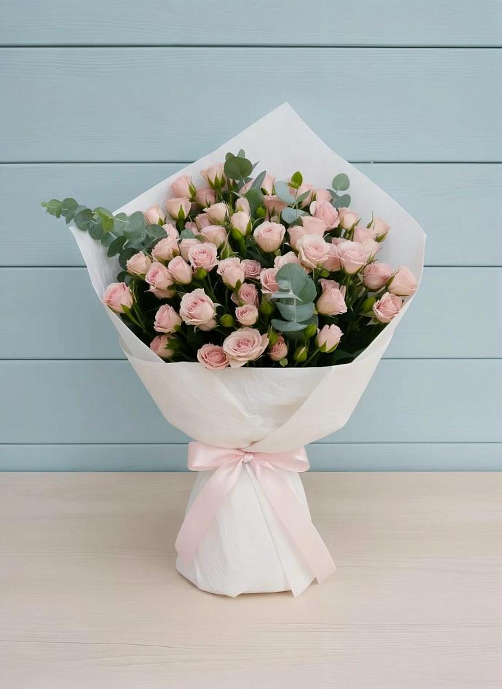 Букет цветов из: Розы в Новой Криуше