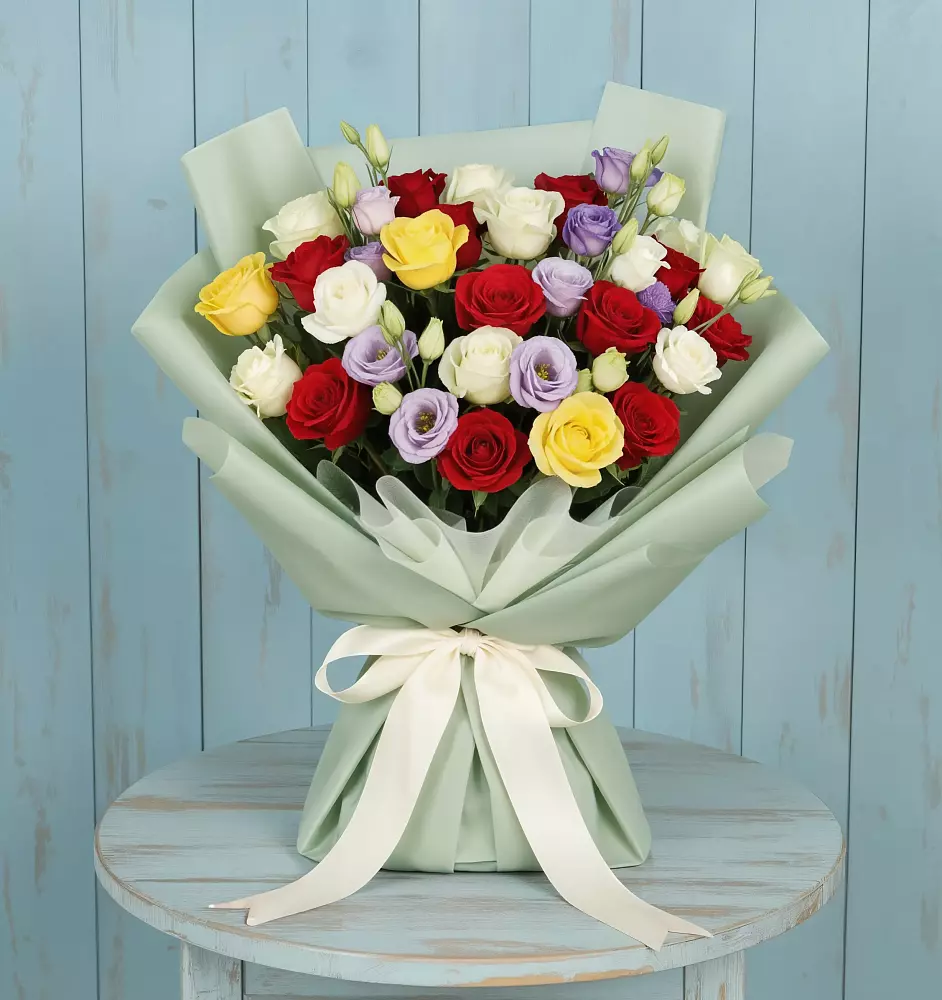 Букет цветов из: Розы в Новой Криуше