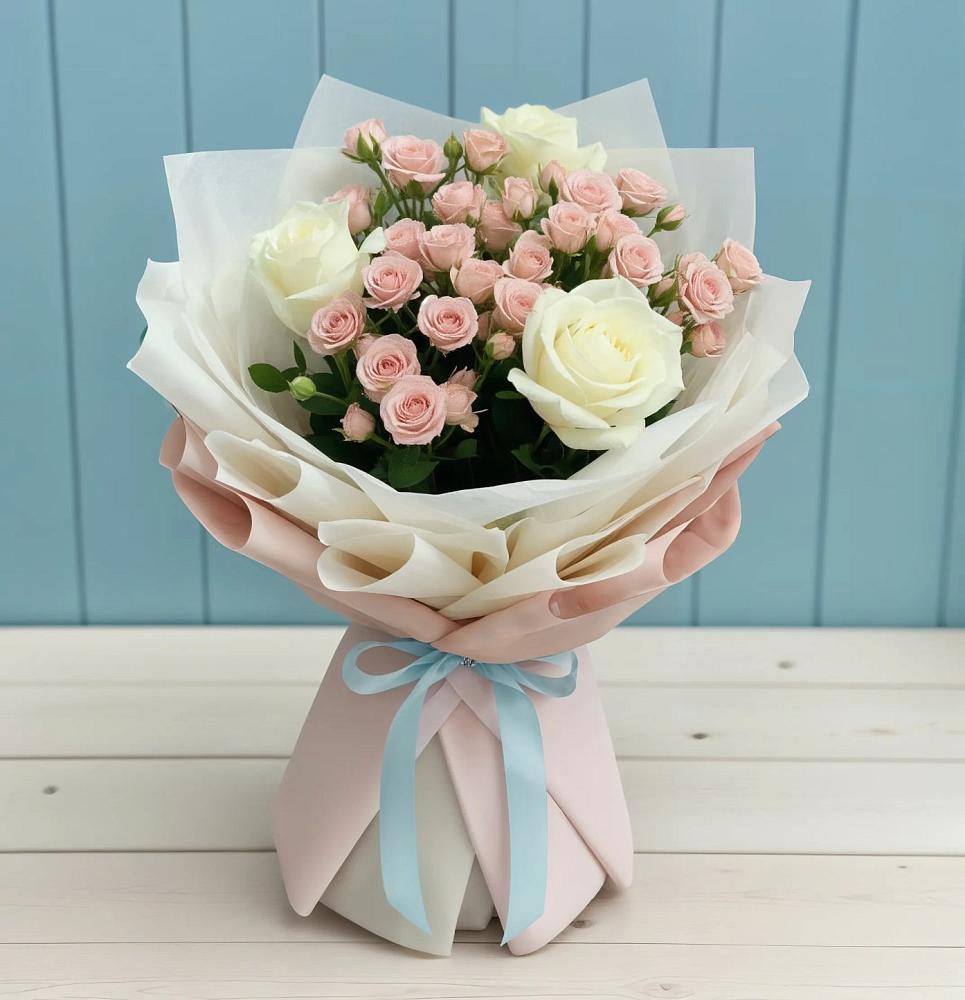 Букет цветов из: Розы в Новой Криуше